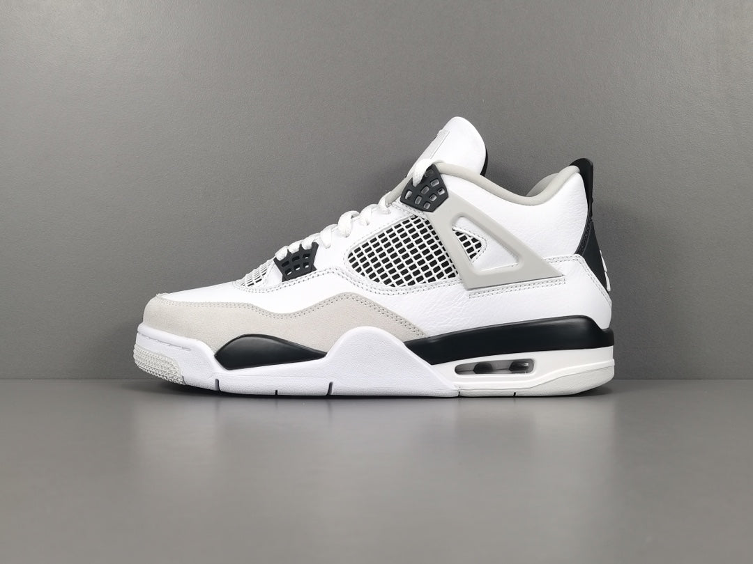 Air Jordan 4 Retro MilitaryBlack - Calcio e Moda