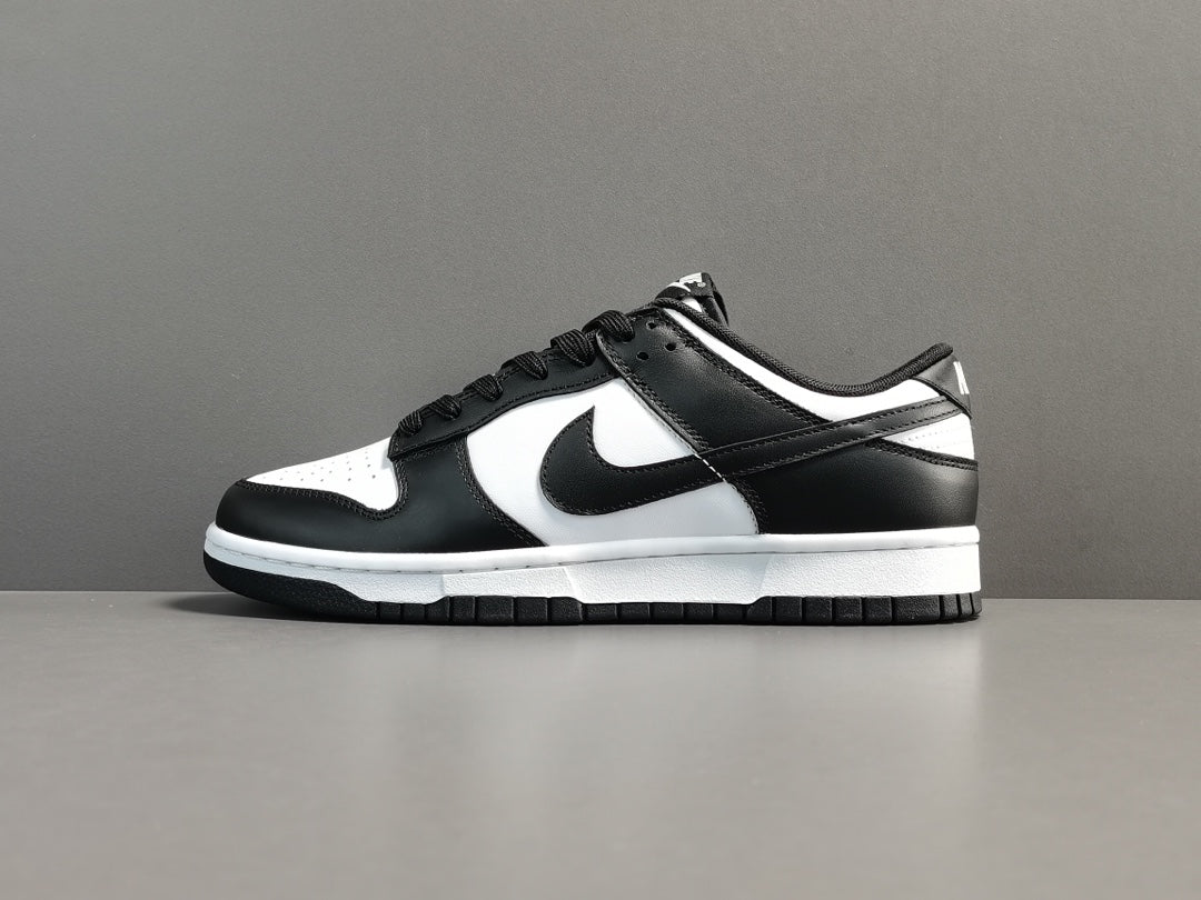 Nike Dunk Low Black/White Panda - Calcio e Moda