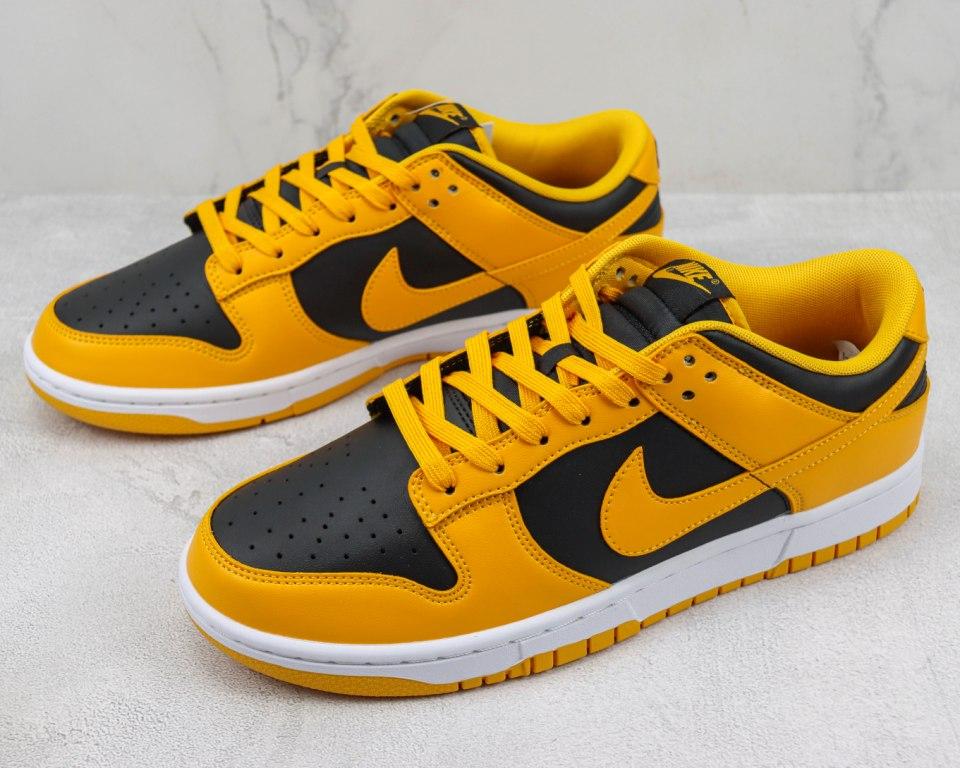 Nike Dunk Low Championship Goldenrod - Calcio e Moda