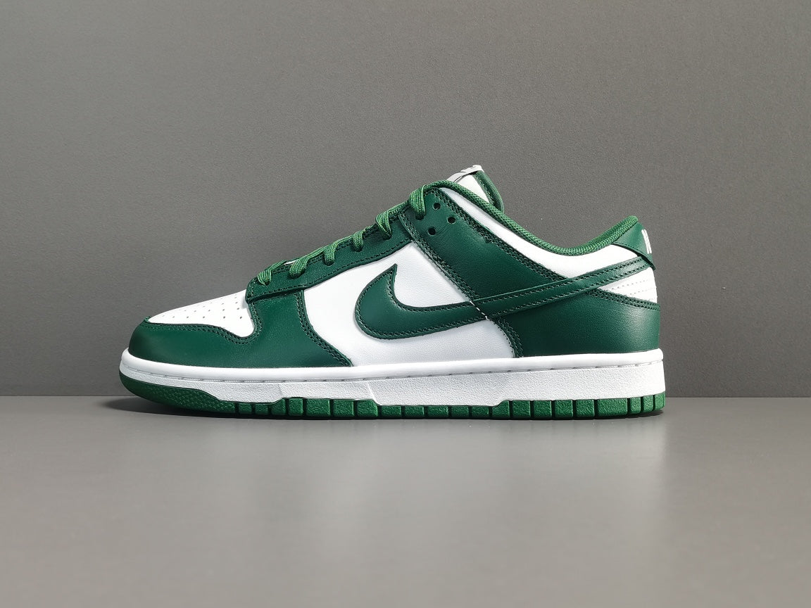 Nike Dunk Varsity Green - Calcio e Moda